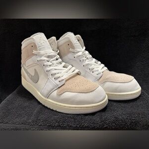 Size 13 - Air Jordan 1 SE Craft Mid Inside Out - White Sail